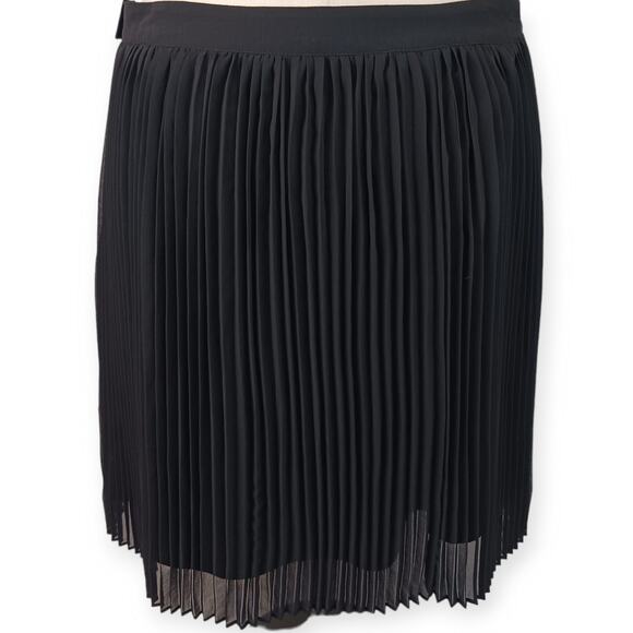 Modcloth SZ 14 Black Micro Pleated Mini Skirt - Picture 5 of 7